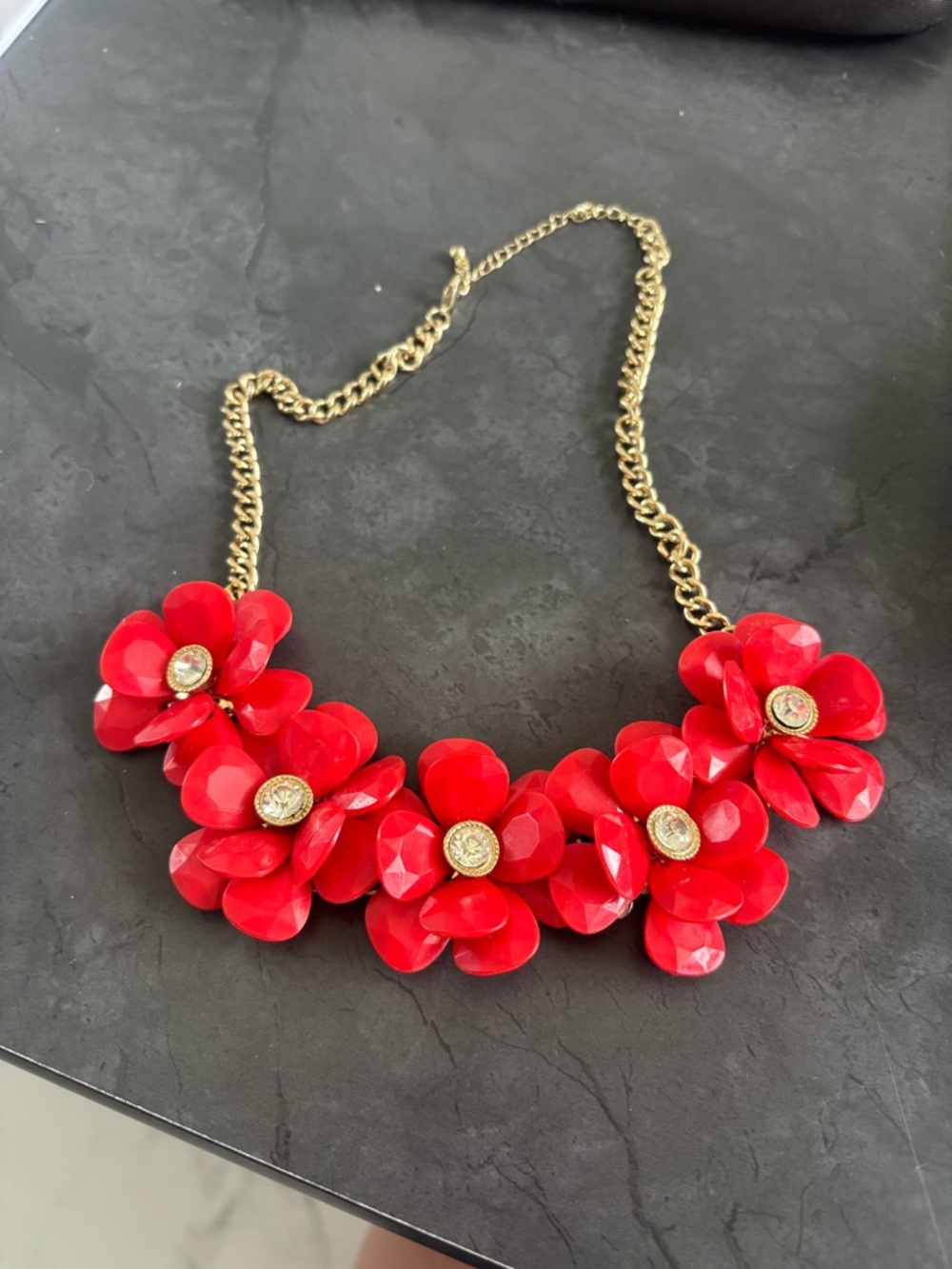 Gold Chain Red Floral Statement Necklace
